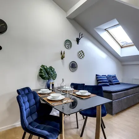 アパート Spacious Old Town Loft For 6